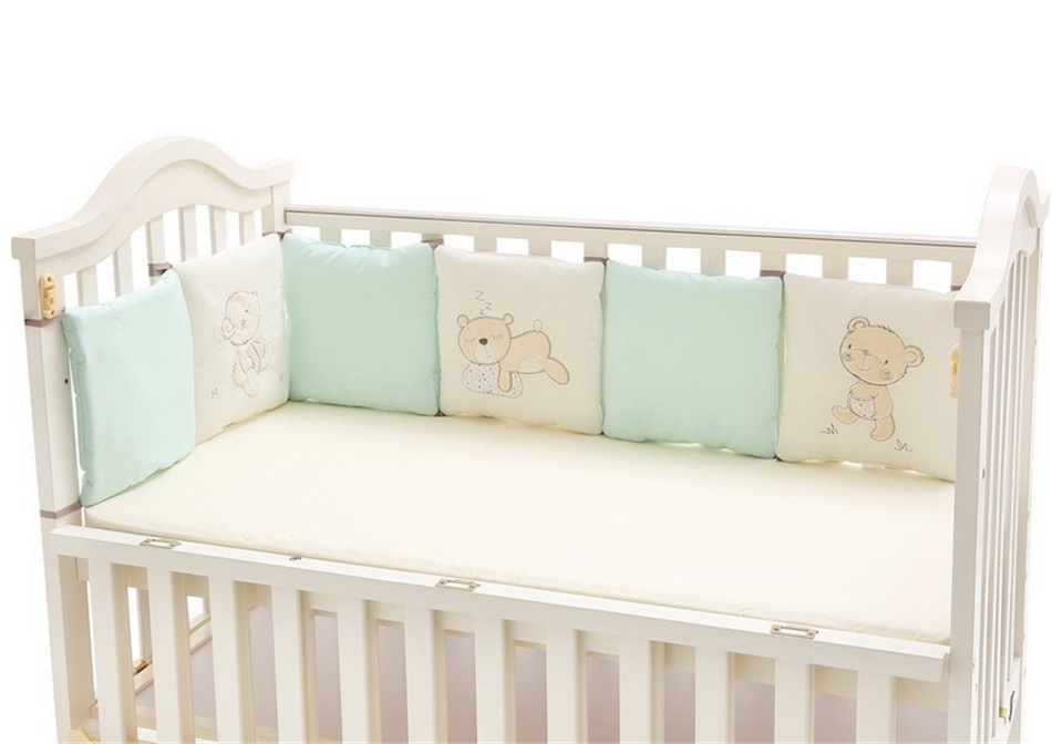 Baby's Comfortable Cotton Crib Bed Bumpers Set